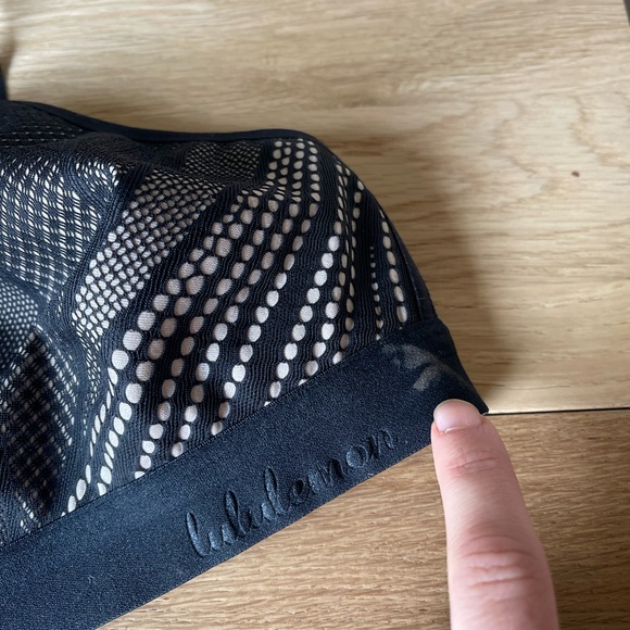 Lululemon bra - Picture 9 of 9